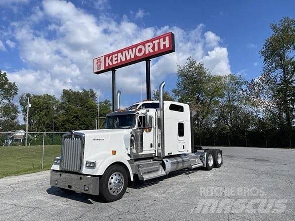 Kenworth W900L Naudoti vilkikai