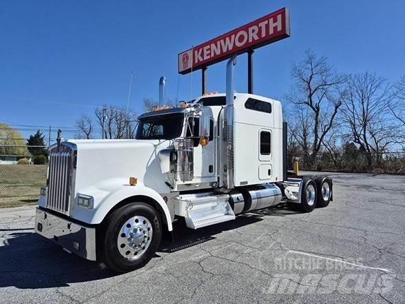 Kenworth W900L Naudoti vilkikai