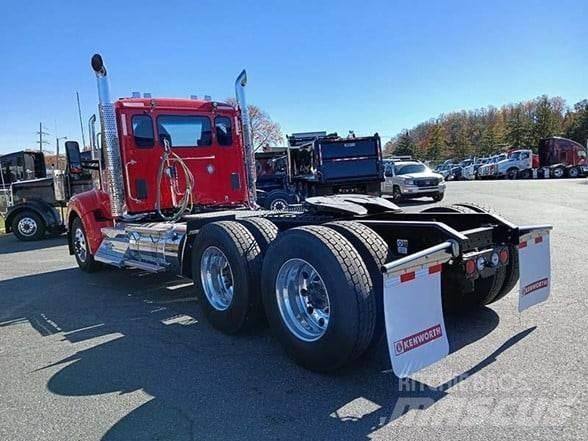 Kenworth W990 Naudoti vilkikai