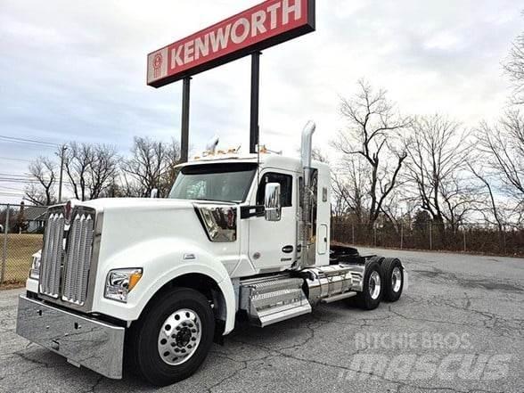 Kenworth W990 Naudoti vilkikai