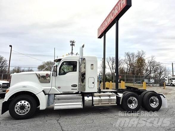 Kenworth W990 Naudoti vilkikai