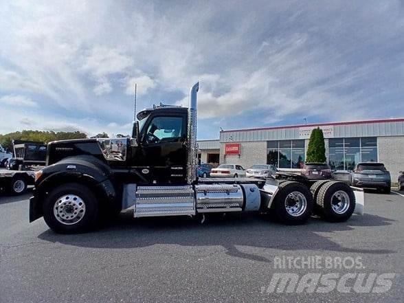 Kenworth W990 Naudoti vilkikai