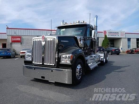 Kenworth W990 Naudoti vilkikai