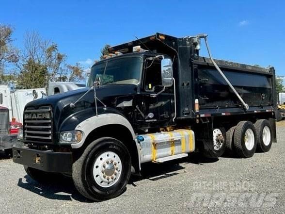 Mack GRANITE GU713 Savivarčių priekabų vilkikai