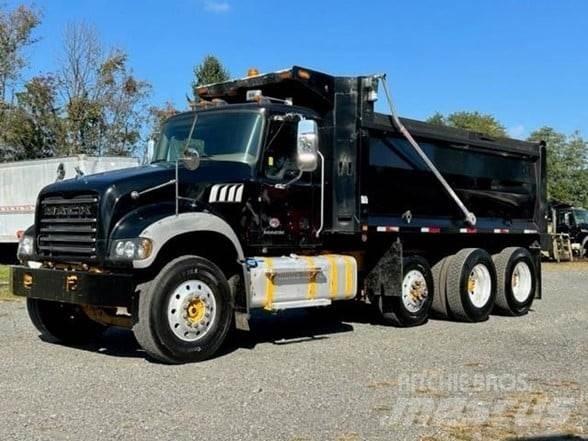 Mack GRANITE GU713 Savivarčių priekabų vilkikai