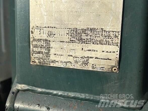 Mack GRANITE GU713 Savivarčių priekabų vilkikai