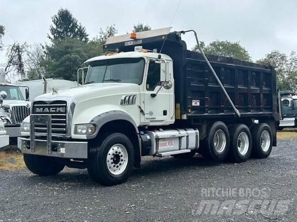 Mack GRANITE GU713 Savivarčių priekabų vilkikai