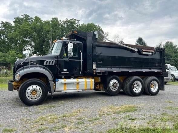 Mack GRANITE GU713 Savivarčių priekabų vilkikai