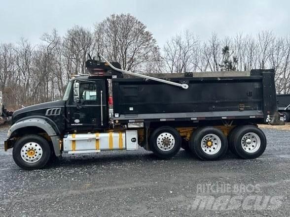 Mack GRANITE GU713 Savivarčių priekabų vilkikai