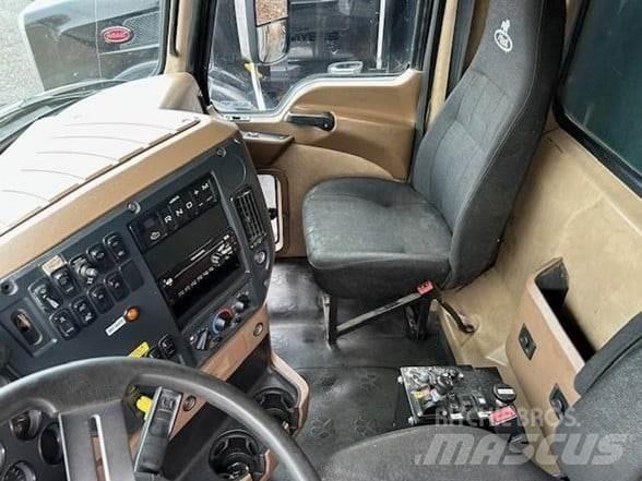 Mack GRANITE GU713 Savivarčių priekabų vilkikai