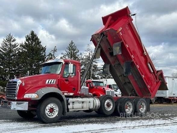 Mack GRANITE GU813 Savivarčių priekabų vilkikai