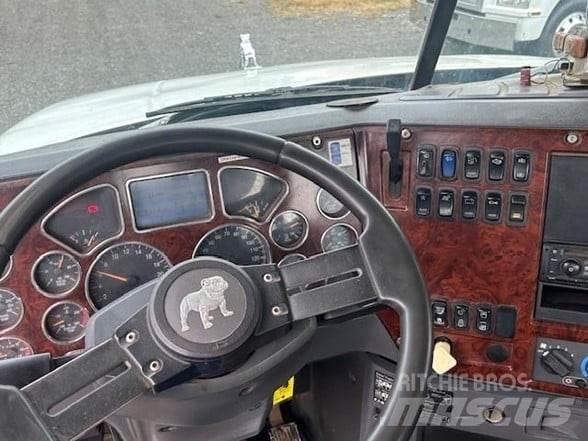 Mack GRANITE GU813 Šiukšliavežės