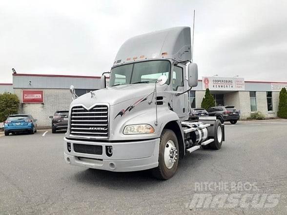 Mack PINNACLE CXU612 Naudoti vilkikai