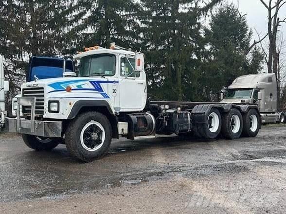 Mack RD690 Šiukšliavežės