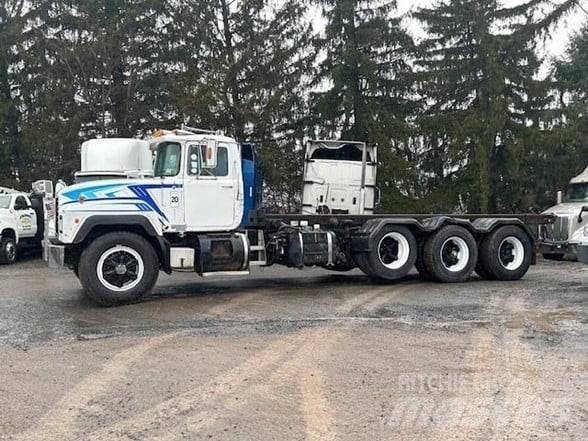 Mack RD690 Šiukšliavežės