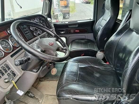 Peterbilt 367 Savivarčių priekabų vilkikai