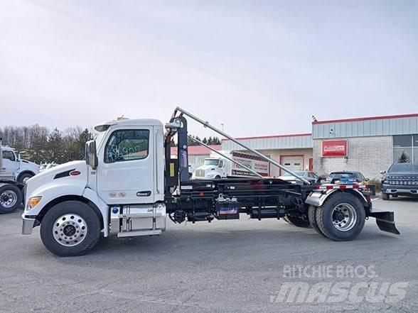 Peterbilt 537 Statyba - Kita