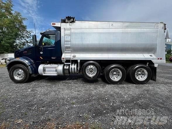 Peterbilt 567 Savivarčių priekabų vilkikai