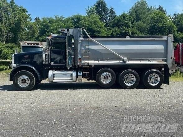Peterbilt 567 Savivarčių priekabų vilkikai