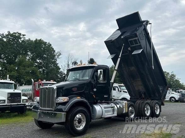 Peterbilt 567 Savivarčių priekabų vilkikai