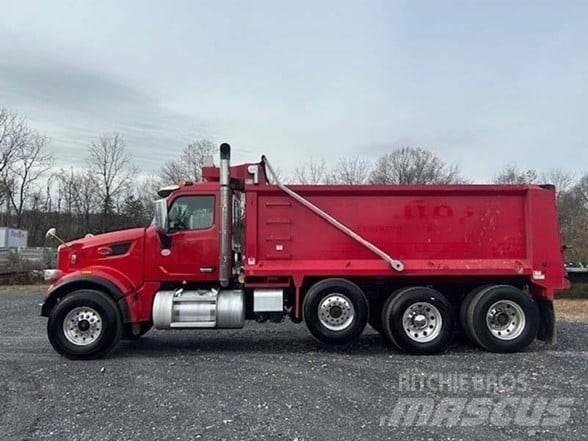 Peterbilt 567 Savivarčių priekabų vilkikai