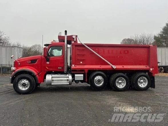 Peterbilt 567 Savivarčių priekabų vilkikai
