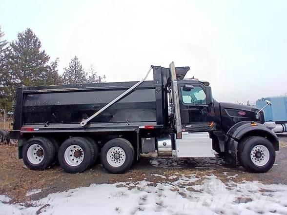 Peterbilt 567 Savivarčių priekabų vilkikai