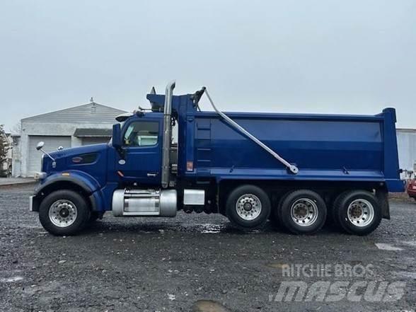 Peterbilt 567 Savivarčių priekabų vilkikai