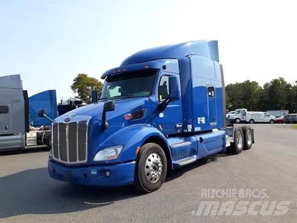 Peterbilt 579 Naudoti vilkikai