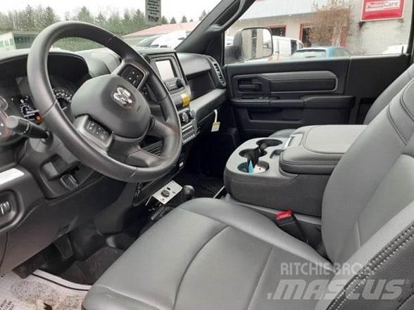 RAM 5500 HD Statyba - Kita