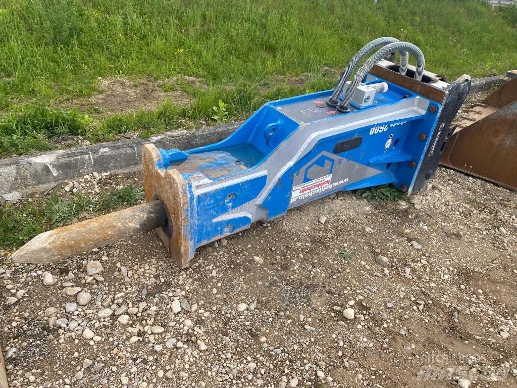 Okada 2600 Hidrauliniai kūjai / Trupintuvai