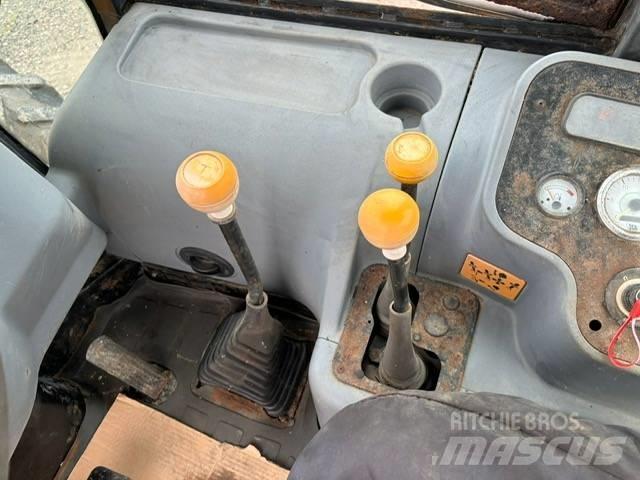 JCB 2 CX Airmaster Naudoti ratiniai krautuvai