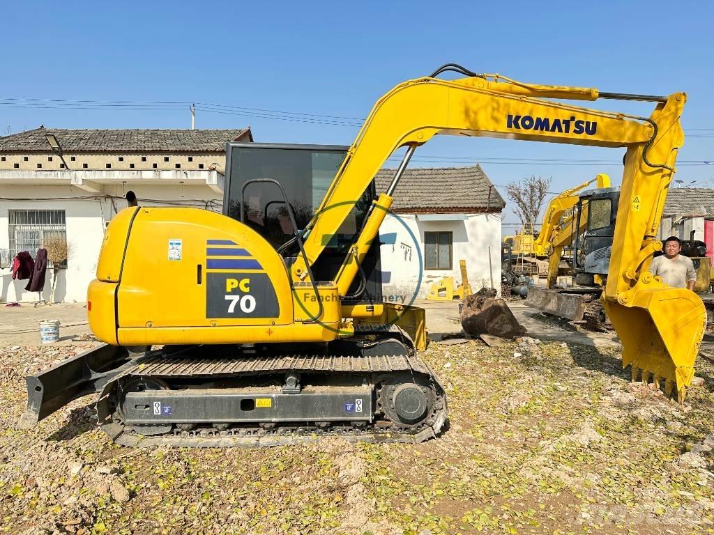 Komatsu PC 70-8 Vikšriniai ekskavatoriai