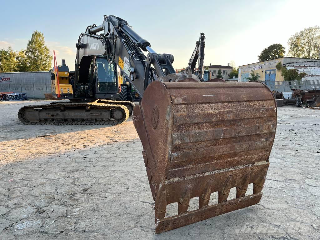 Volvo EC 220 E Vikšriniai ekskavatoriai