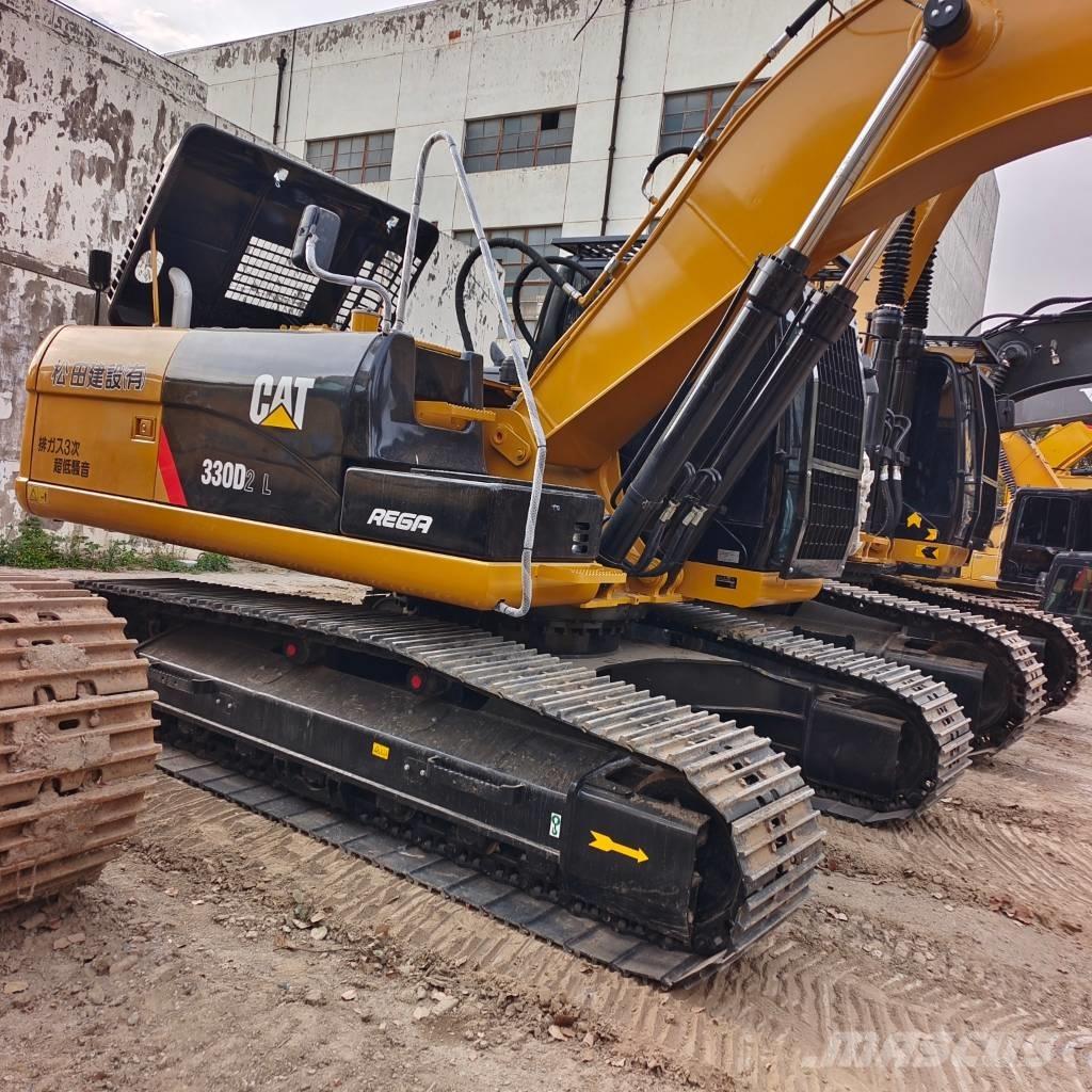CAT 324 D2L Vikšriniai ekskavatoriai