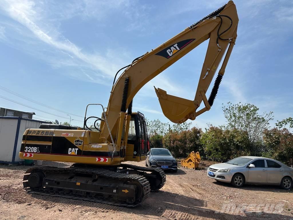 CAT 320BL Vikšriniai ekskavatoriai