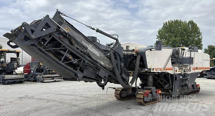 Wirtgen W 220 Asfalto šalto frezavimo technika