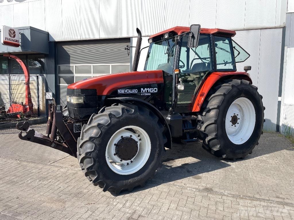 New Holland M 160 Traktoriai