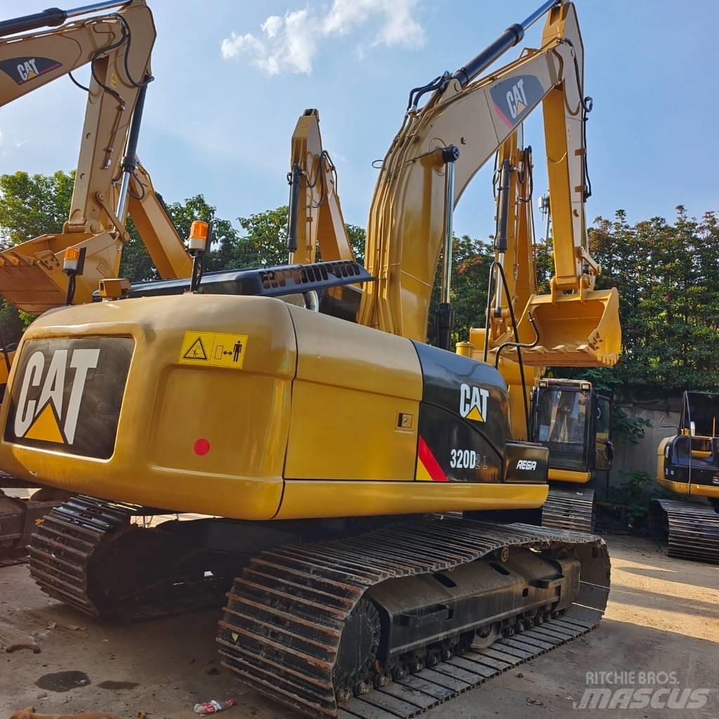 CAT 320D Vikšriniai ekskavatoriai