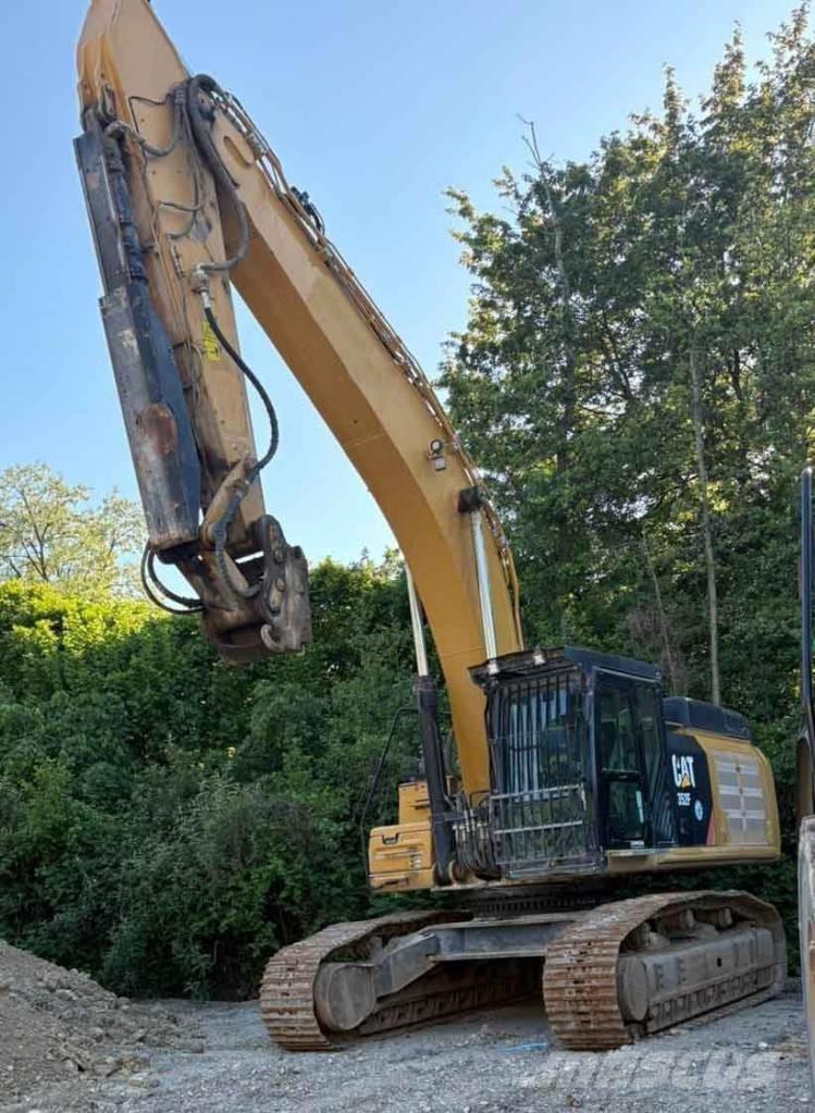 CAT 352 F Vikšriniai ekskavatoriai