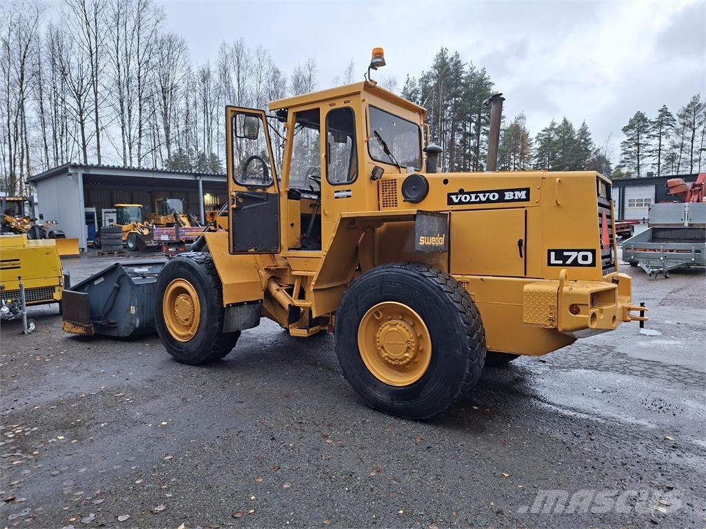 Volvo BM L70 Naudoti ratiniai krautuvai