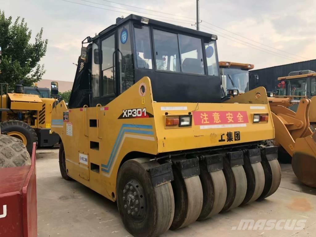 XCMG XP301 Pneumo volai