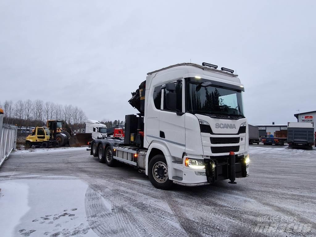 Scania R540 8x2 Sunkvežimiai su keliamuoju kabliu