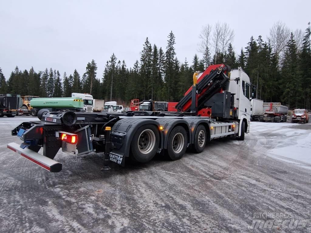 Scania R540 8x2 Sunkvežimiai su keliamuoju kabliu
