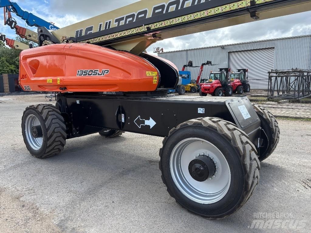 JLG 1350 SJP Teleskopiniai keltuvai