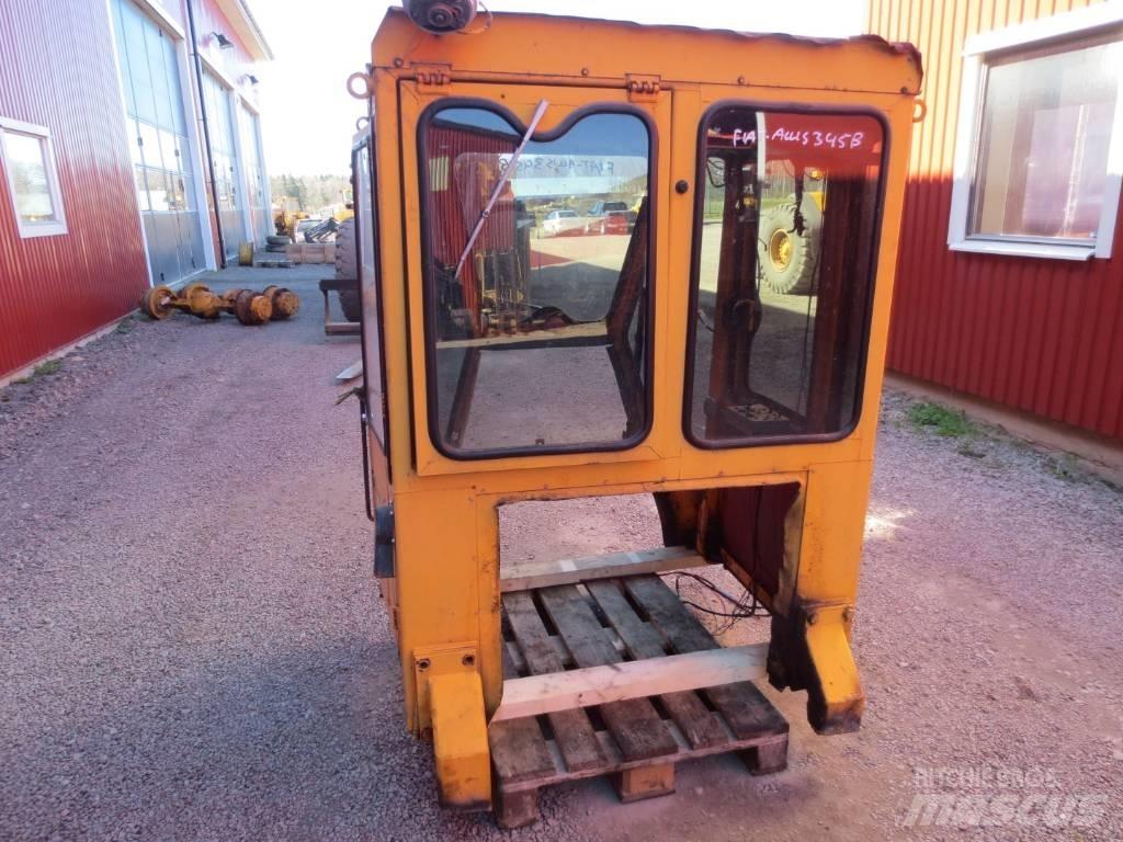 Fiat-Allis 345B Kabinos ir interjeras