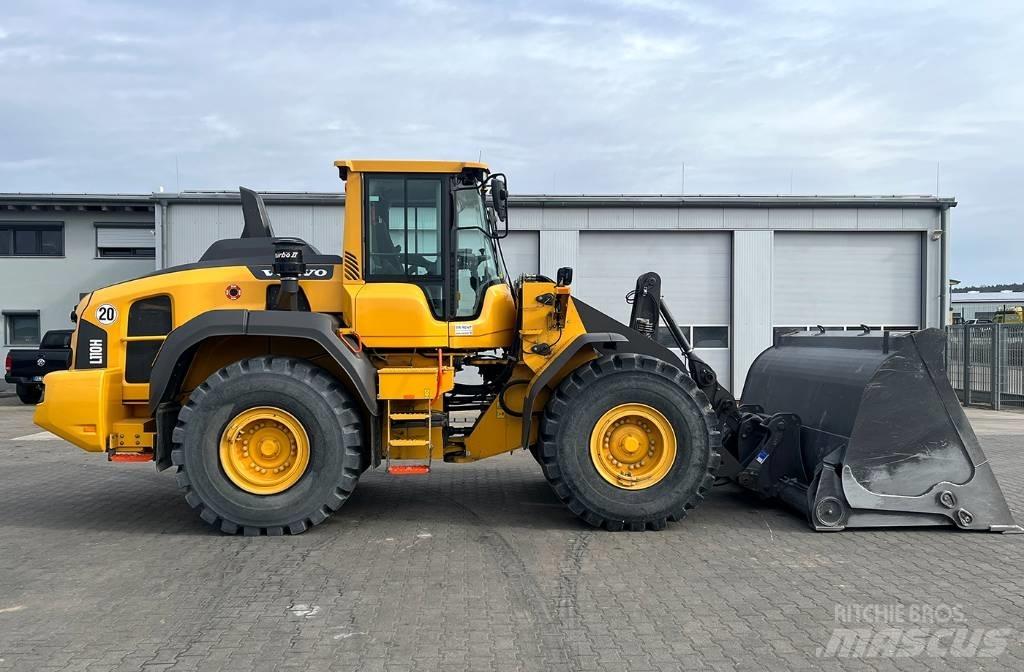 Volvo L110H - RENTAL Naudoti ratiniai krautuvai