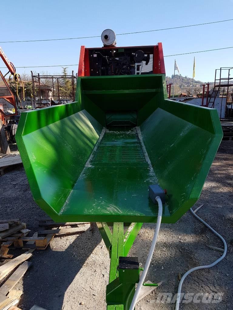  Greentechnik BS760 Medienos smulkintuvai