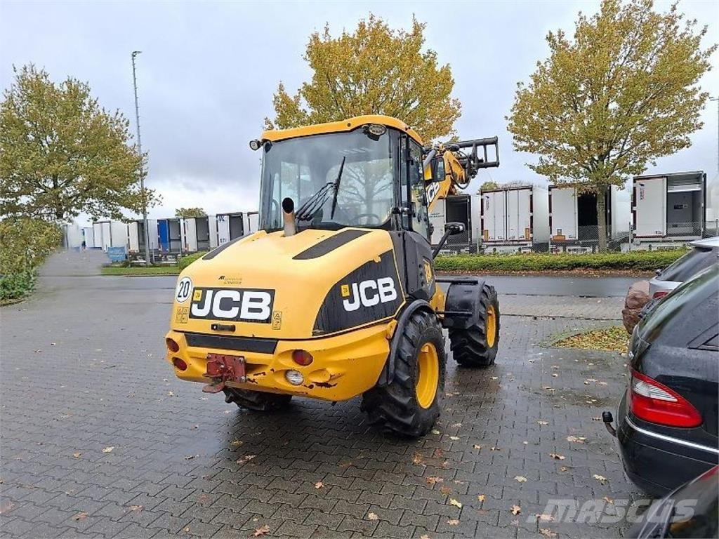 JCB TM 180 Teleskopiniai krautuvai žemės ūkiui