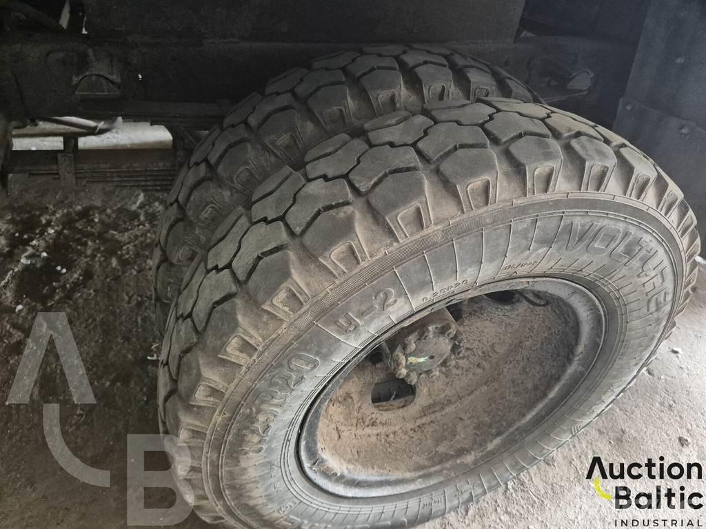 Gaz 3507 Savivarčių priekabų vilkikai